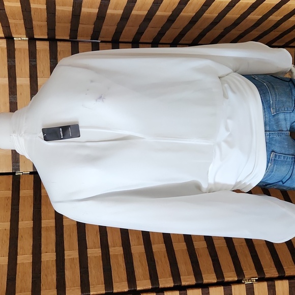 NWT! Bebe split chiffon sleeve spandex body - Picture 12 of 16